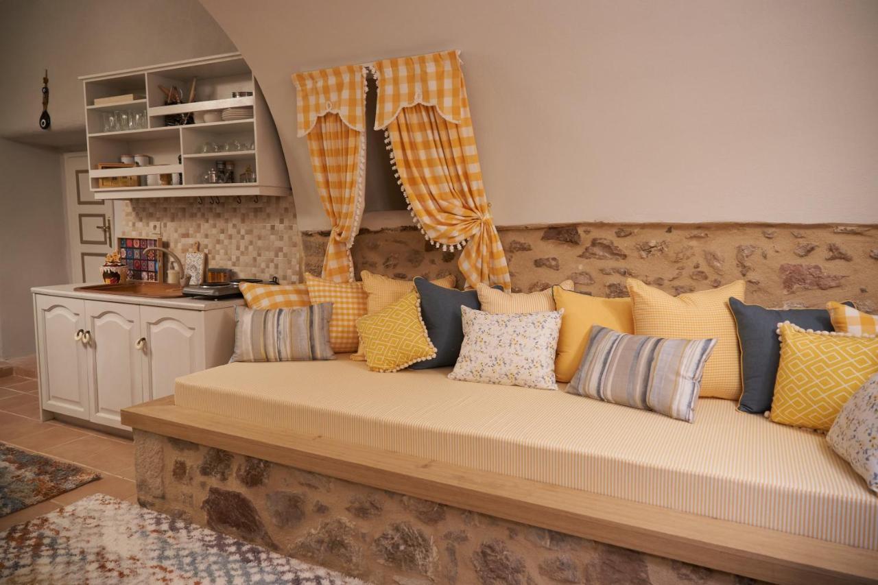 Dandy Villas Dimitsana - A Family Ideal Charming Home In A Quaint Historic Neighborhood - 2 Fireplaces For Romantic Nights Εξωτερικό φωτογραφία